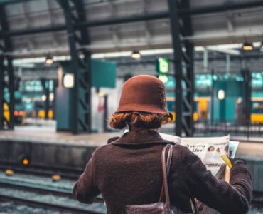 krantenlezer raphael ferraz unsplash