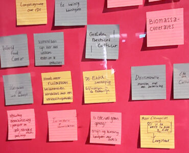 pointer ede themas postits