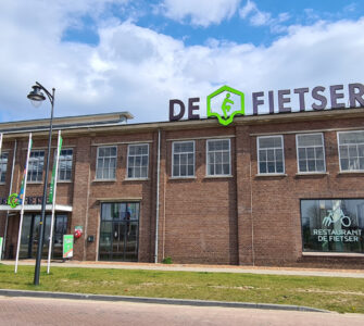 westhal enka ede de fietser foto allardbijlsma