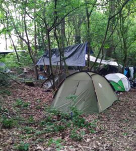 daklozen tentenkampje ede