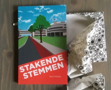 reneverhulst stakendestemmen recensie2