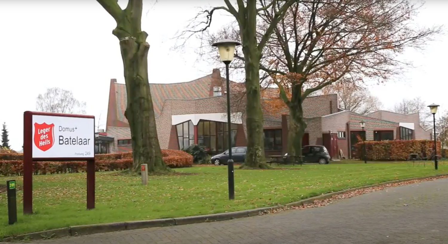Botsing op Batelaar: liever pelgrims dan daklozen