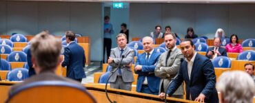 tk debat interrumptie