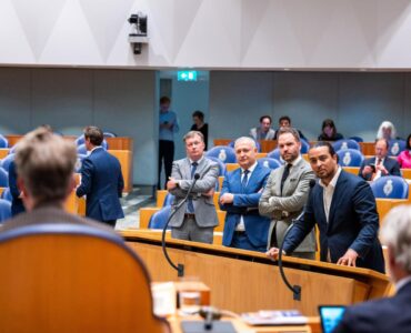 tk debat interrumptie