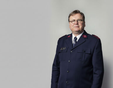 Top Leger des Heils zwijgt over uitzetting zieke hulpverlener 2 kapitein harm slomp